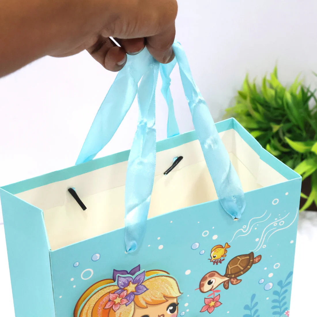 Mermaid Magic Paper Gift Bag (1 pcs)